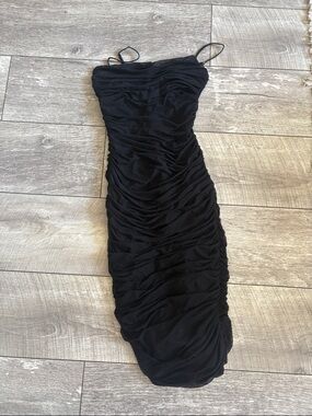 Aritzia babaton dress